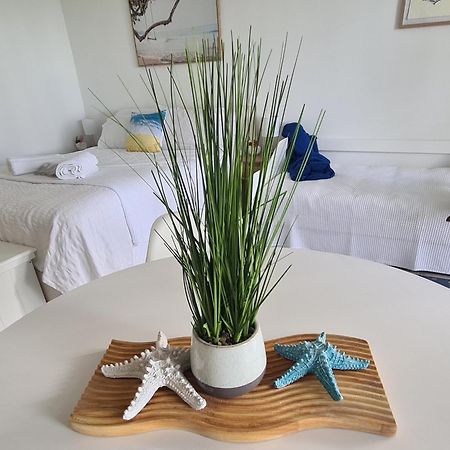 Dolphin Heads - Resort Unit - Absolute Beachfront! - Whitsunday Getaway! Mackay Exterior photo