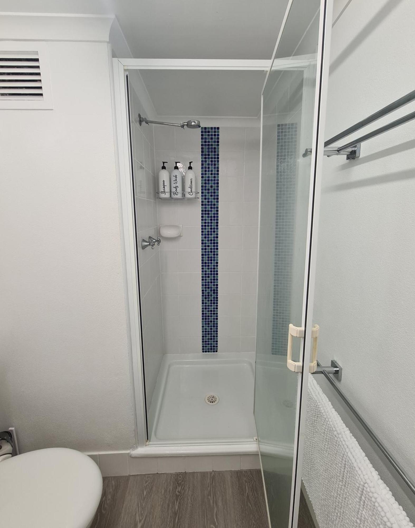 Dolphin Heads - Resort Unit - Absolute Beachfront! - Whitsunday Getaway! Mackay Exterior photo