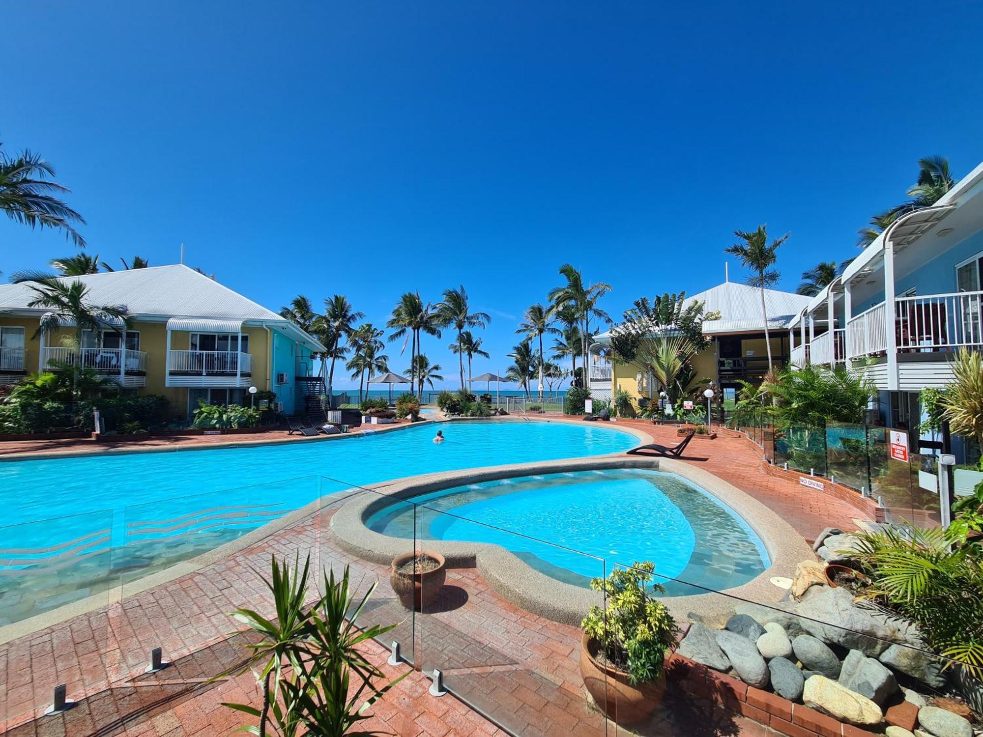 Dolphin Heads - Resort Unit - Absolute Beachfront! - Whitsunday Getaway! Mackay Exterior photo